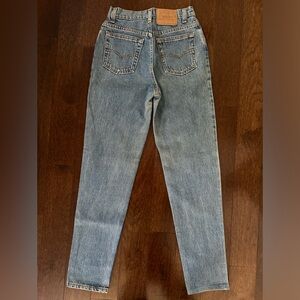 VINTAGE WOMENS LEVI 17120291 RED TABS 7M JEANS